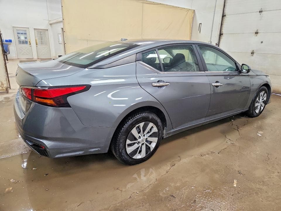 2020 NISSAN ALTIMA S 3