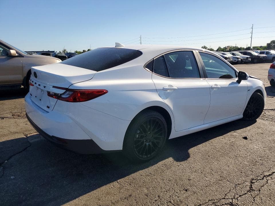 2025 TOYOTA CAMRY LE 3