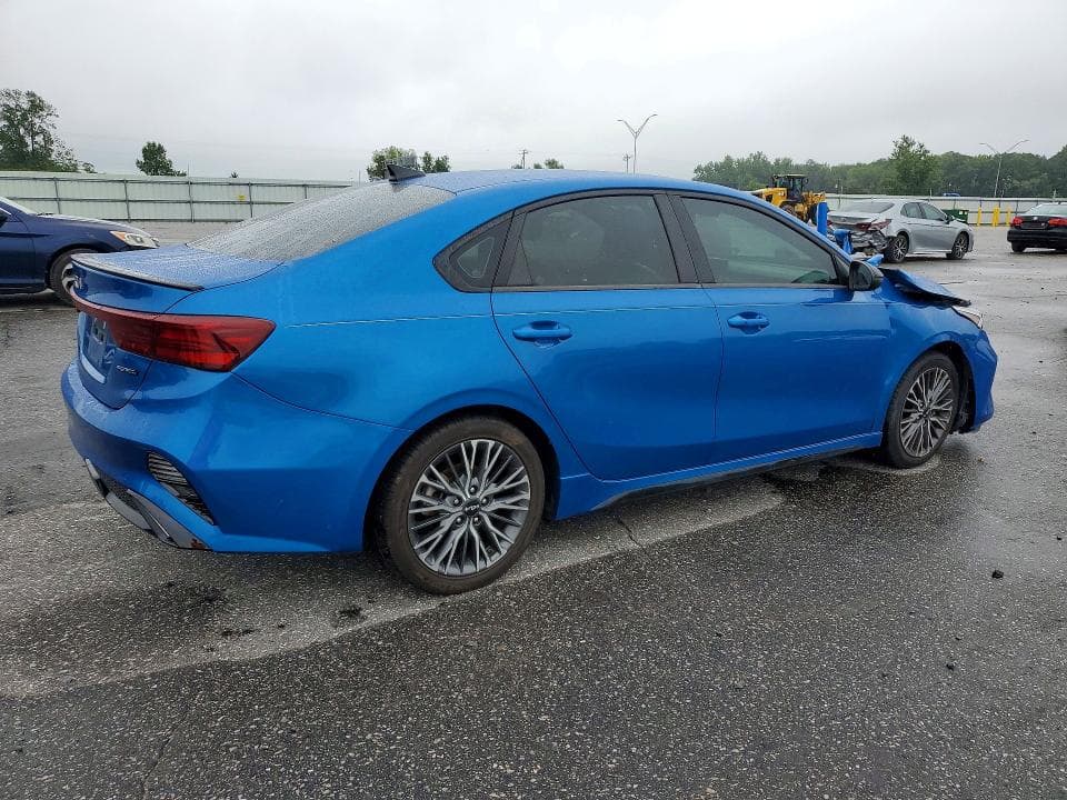 2022 KIA FORTE GT LINE 3