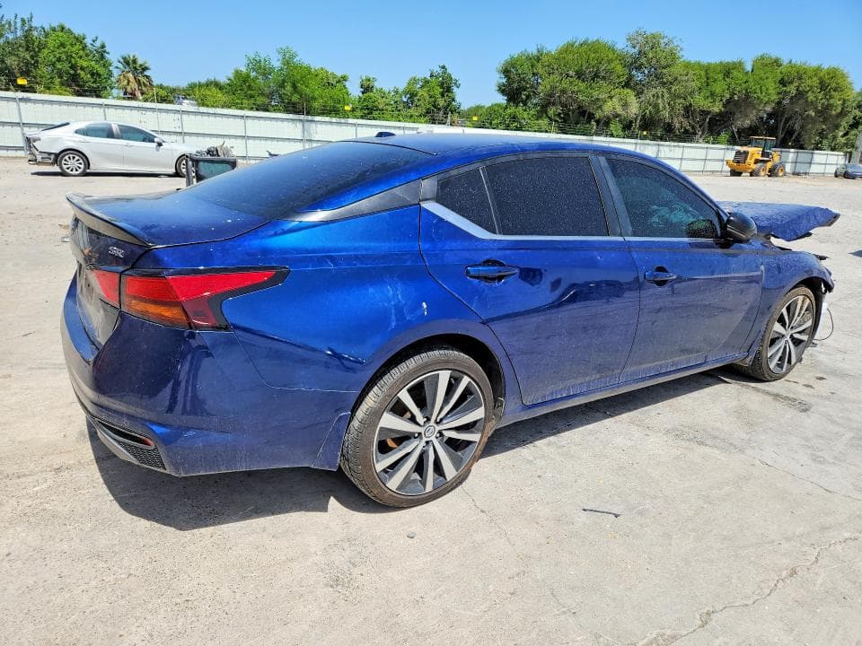 2020 NISSAN ALTIMA SR 3