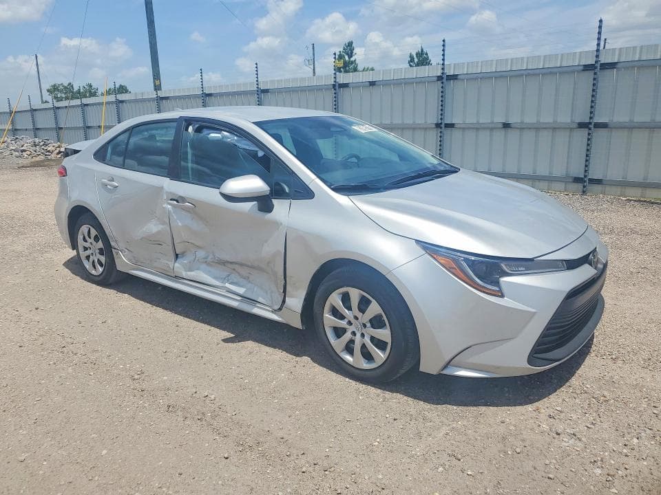 2026 TOYOTA COROLLA LE 4