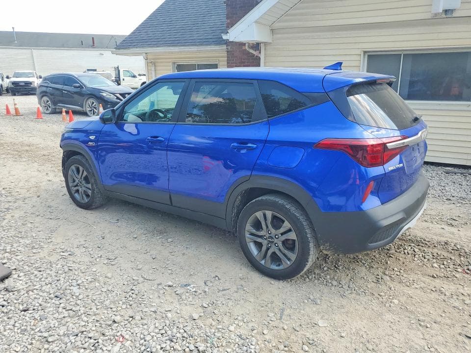 2022 KIA SELTOS LX 2