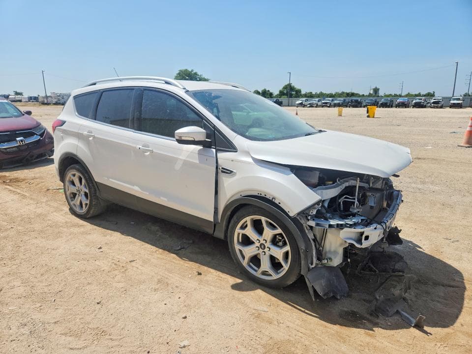 2019 FORD ESCAPE TITANIUM 4