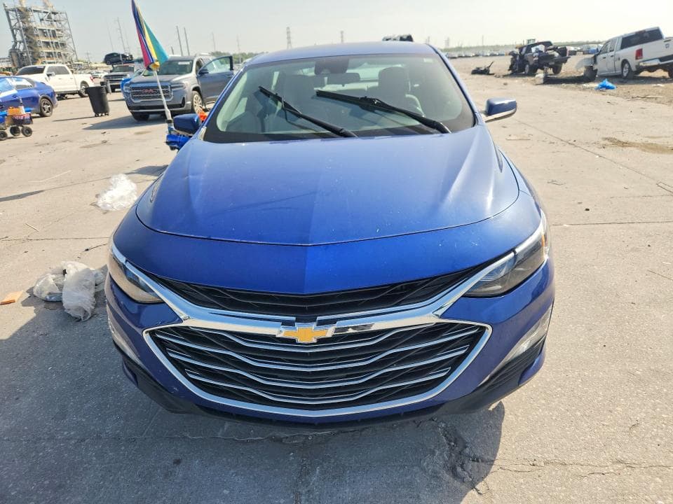 2023 CHEVROLET MALIBU LT 5