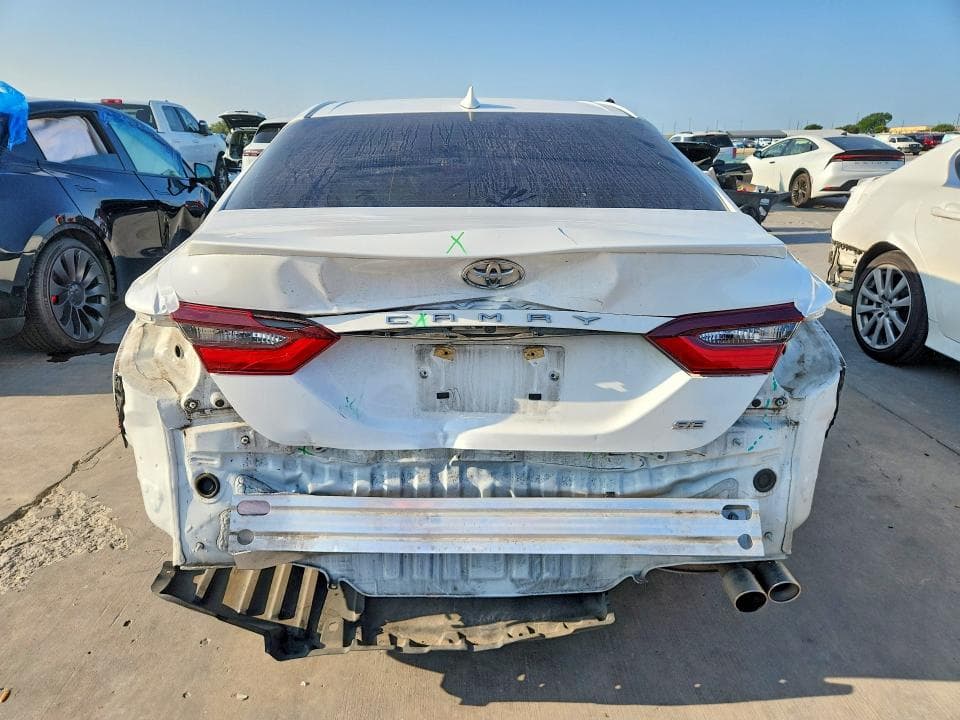 2023 TOYOTA CAMRY SE 6