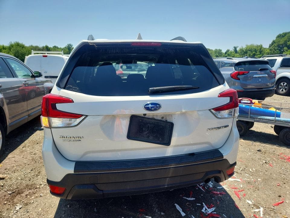2019 SUBARU FORESTER PREMIUM 6