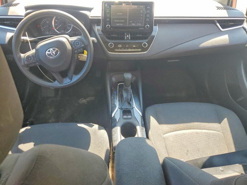 2021 TOYOTA COROLLA LE 8