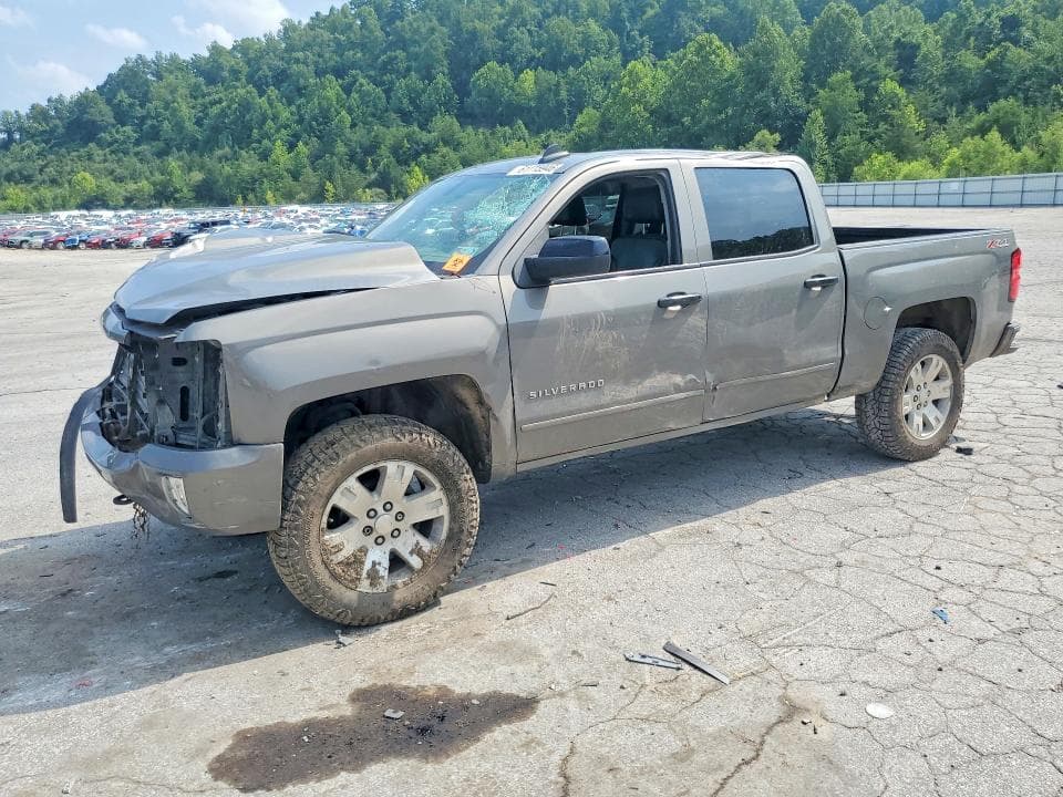 2017 CHEVROLET SILVERADO K1500 LT - 1