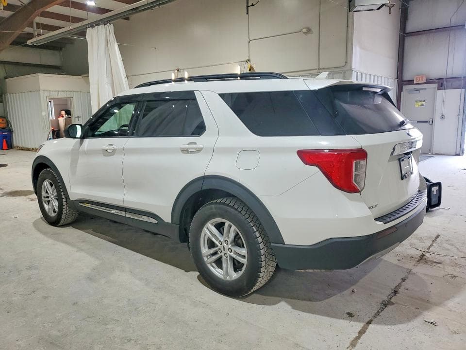 2020 FORD EXPLORER XLT 2