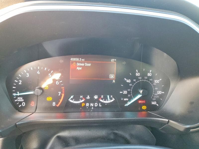 2020 FORD ESCAPE SEL 9
