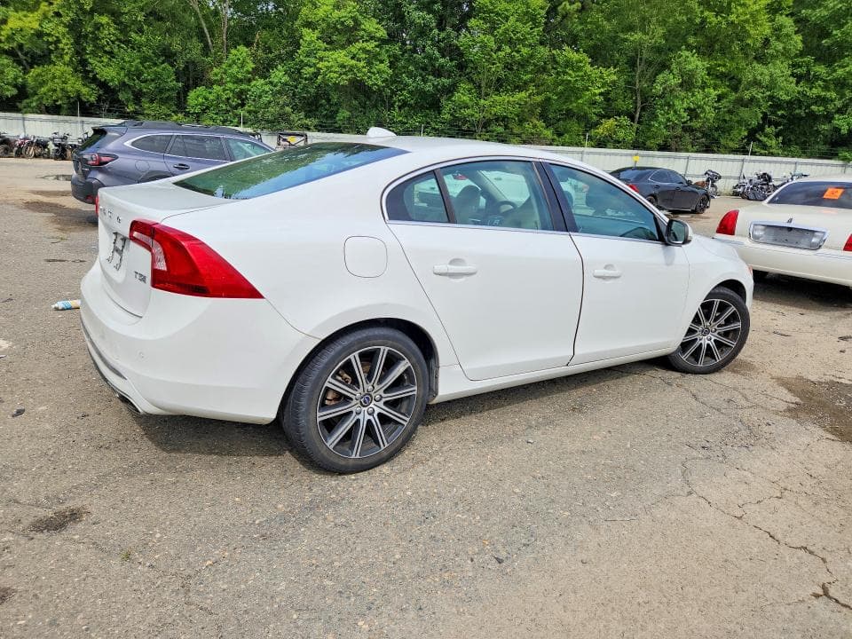 2017 VOLVO S60 PREMIER 3
