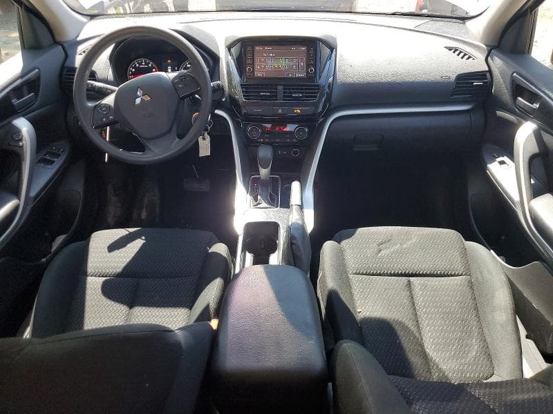 2022 MITSUBISHI ECLIPSE CROSS ES 8