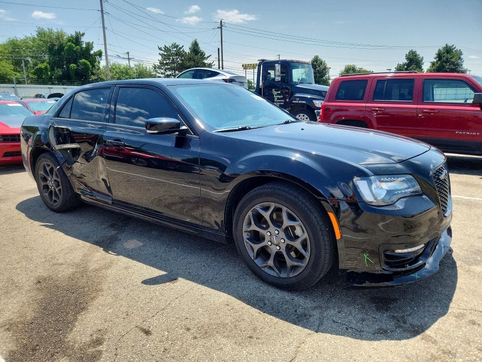 2022 CHRYSLER 300 TOURING L 4