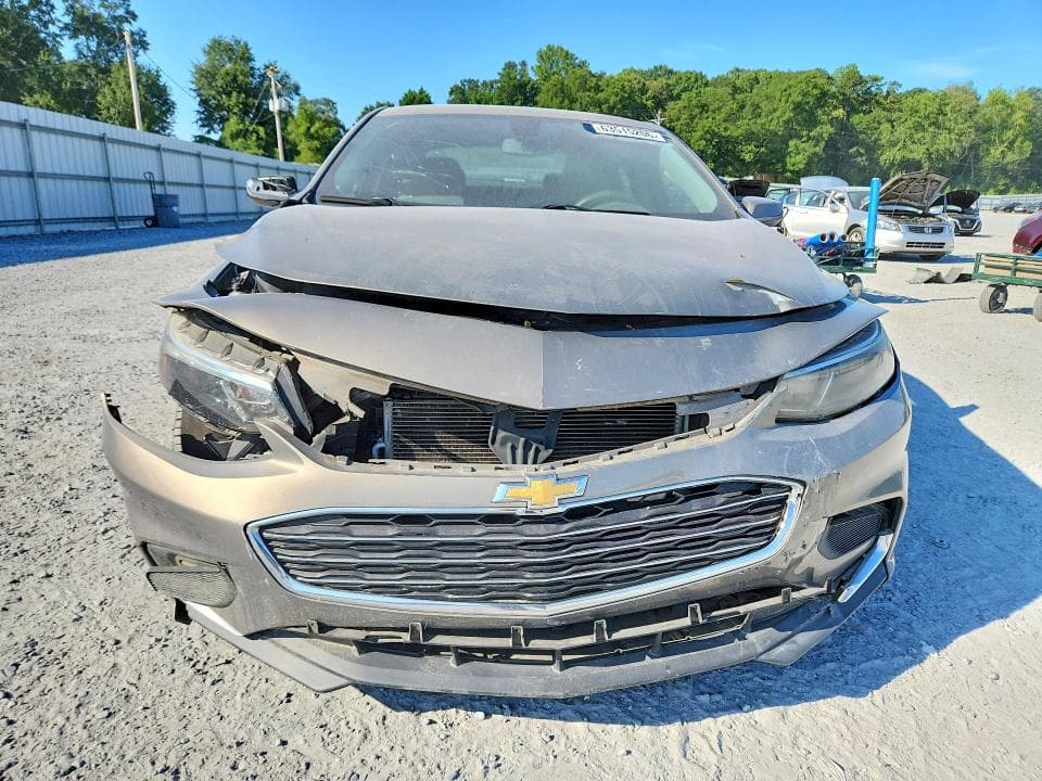 2017 CHEVROLET MALIBU LT 5
