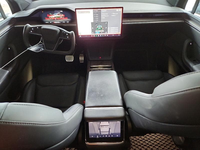 2022 TESLA MODEL X 8