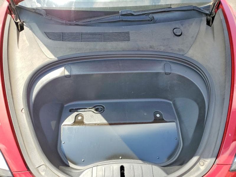 2018 TESLA MODEL 3 11