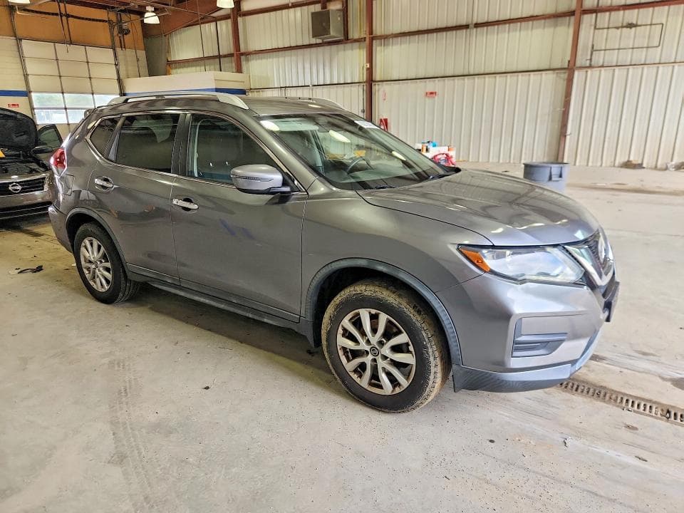 2018 NISSAN ROGUE SV 4