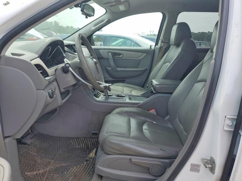 2017 CHEVROLET TRAVERSE LS 7