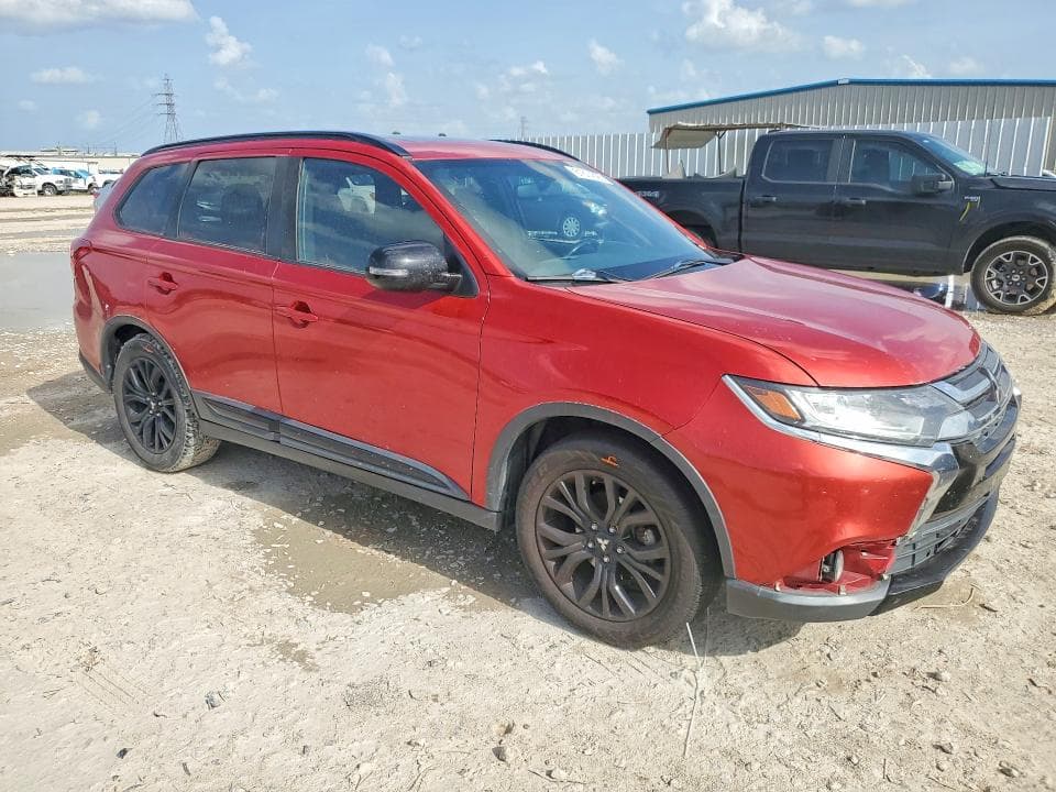 2018 MITSUBISHI OUTLANDER SE 4