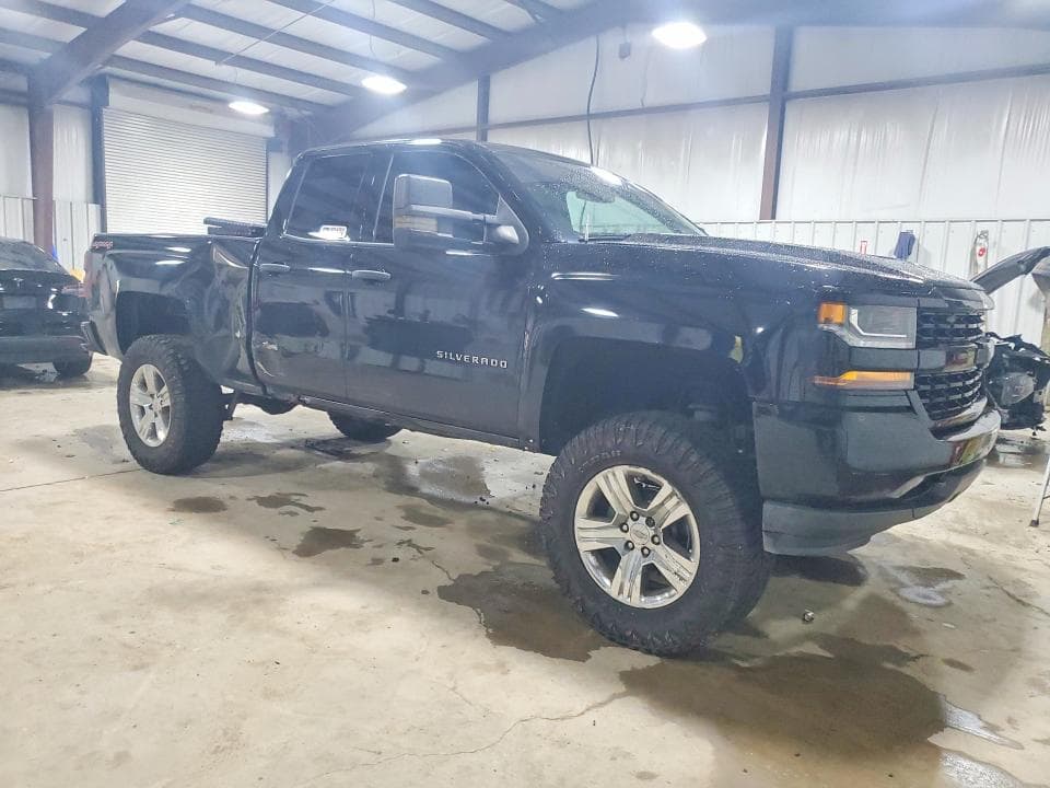 2017 CHEVROLET SILVERADO K1500 CUSTOM 4