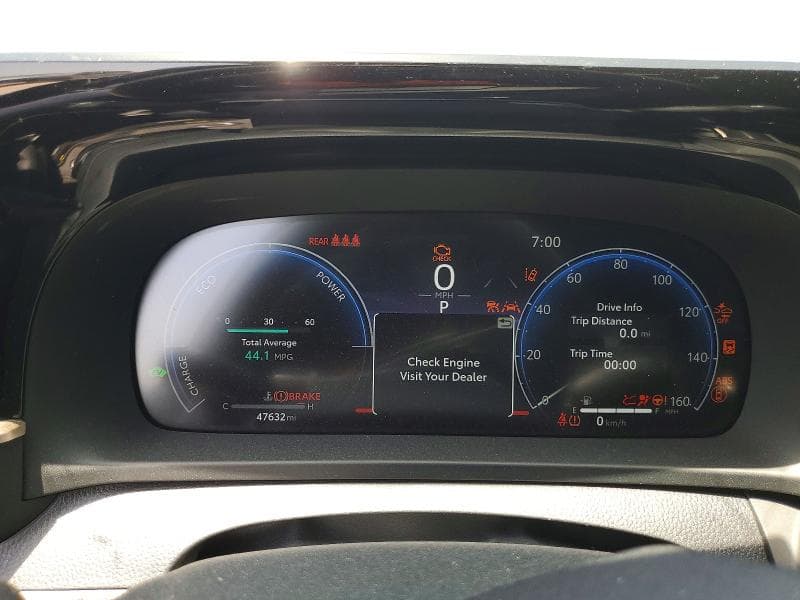 2025 TOYOTA CROWN XLE 9