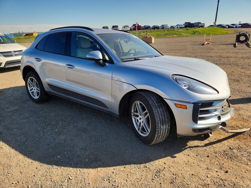 2021 PORSCHE MACAN 4