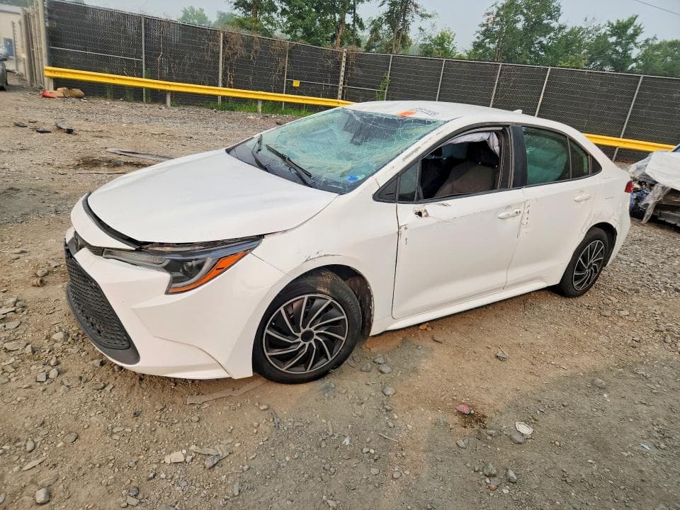 2021 TOYOTA COROLLA LE - 1