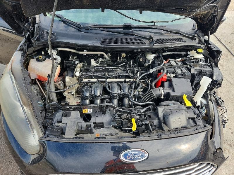 2019 FORD FIESTA S 11