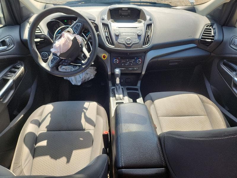 2017 FORD ESCAPE SE 8