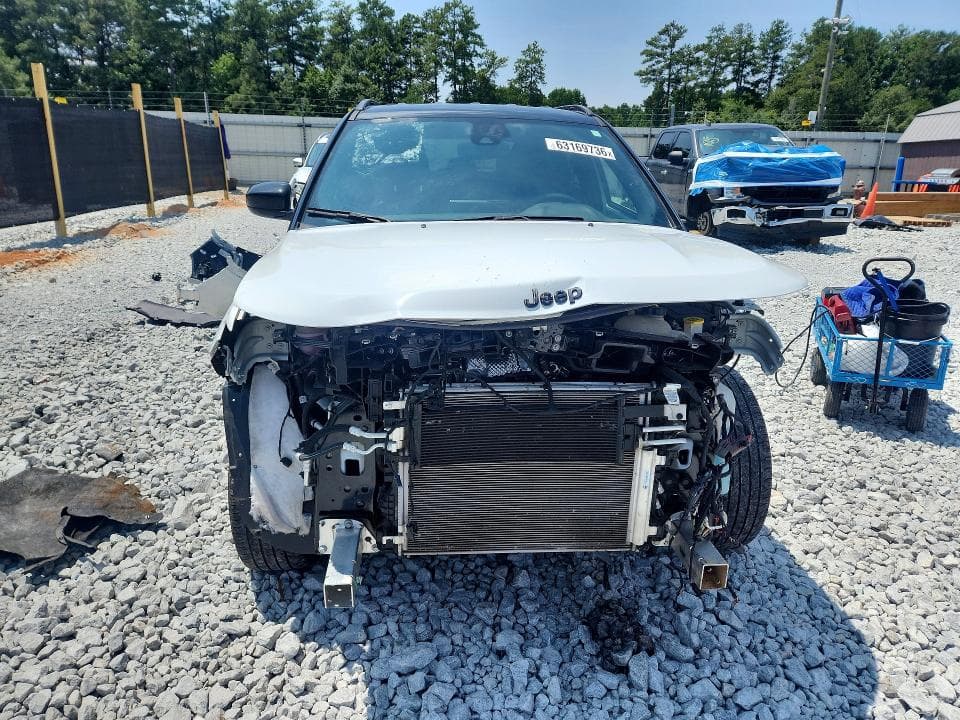2024 JEEP COMPASS LATITUDE 5