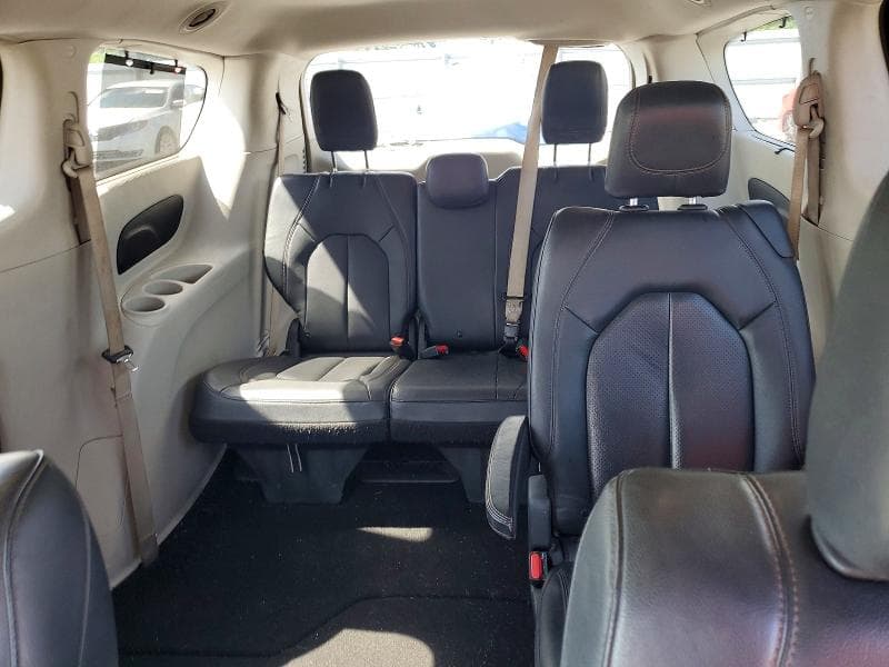 2020 CHRYSLER PACIFICA TOURING L 10