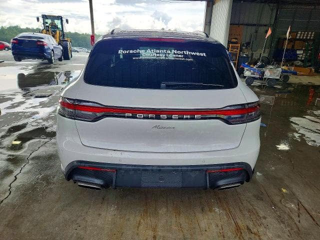 2026 PORSCHE MACAN BASE/T 6