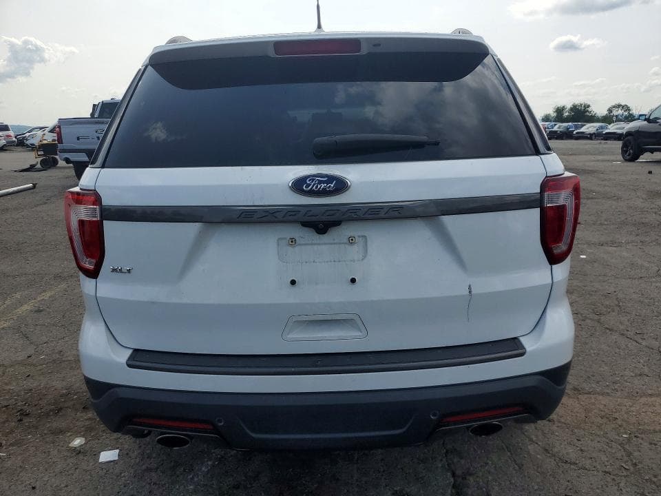 2018 FORD EXPLORER XLT 6