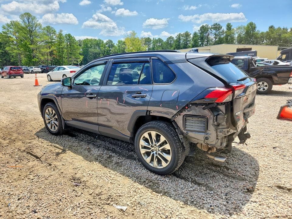 2021 TOYOTA RAV4 XLE PREMIUM 2