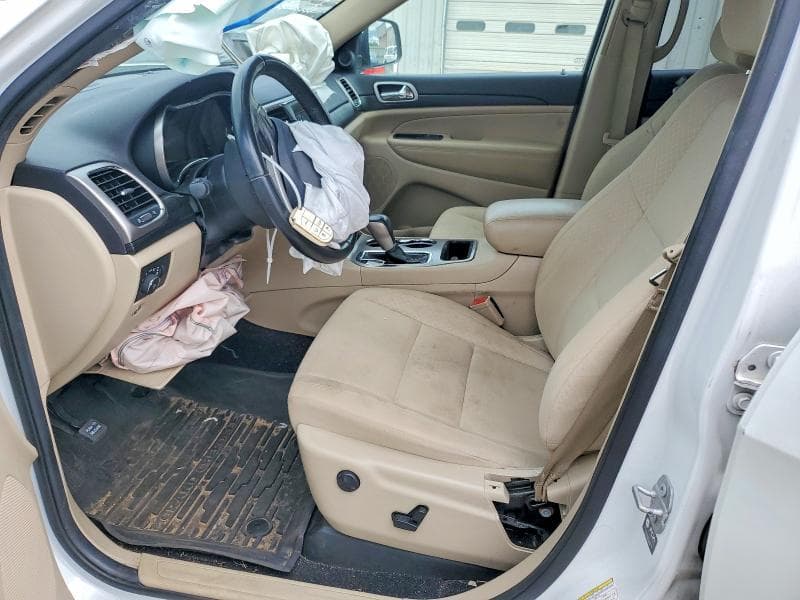 2021 JEEP GRAND CHEROKEE LAREDO 7