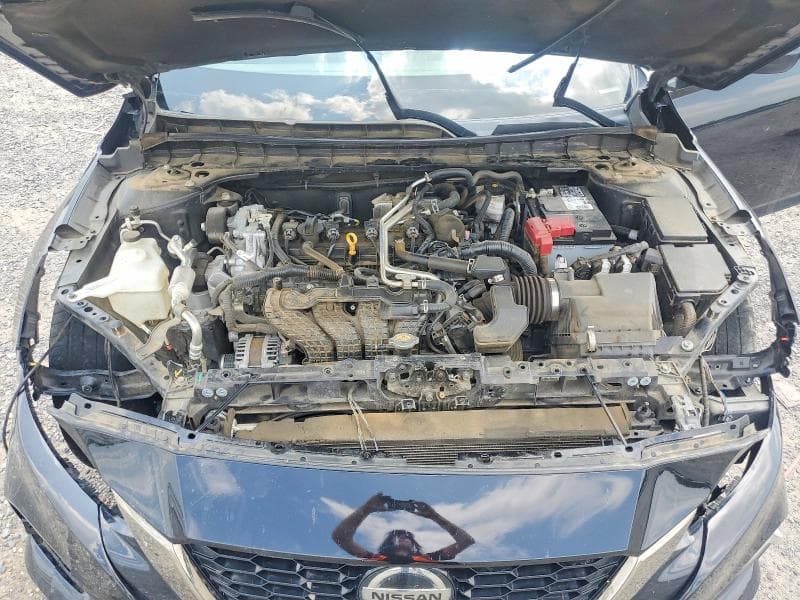 2022 NISSAN ALTIMA SR 11