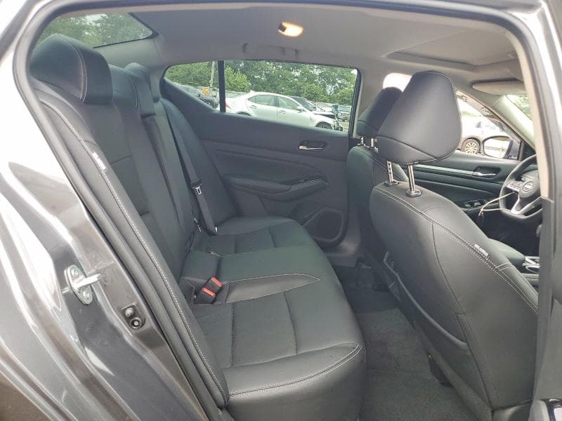 2025 NISSAN ALTIMA SL 10