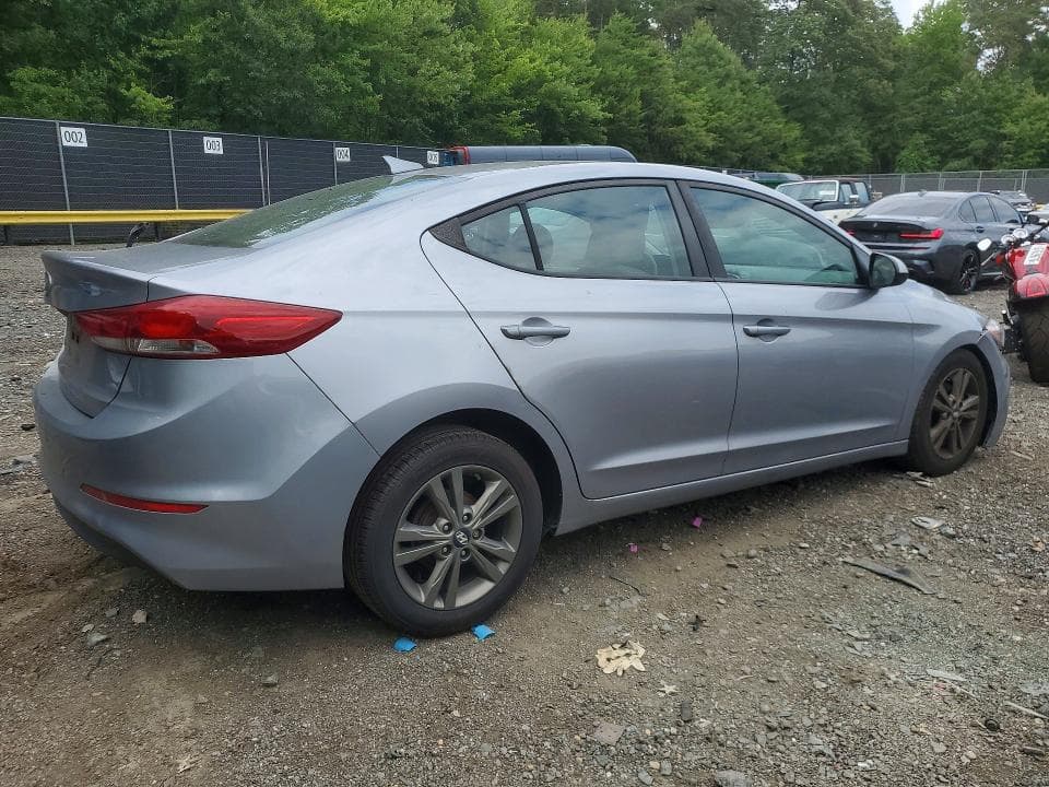 2017 HYUNDAI ELANTRA SE 3