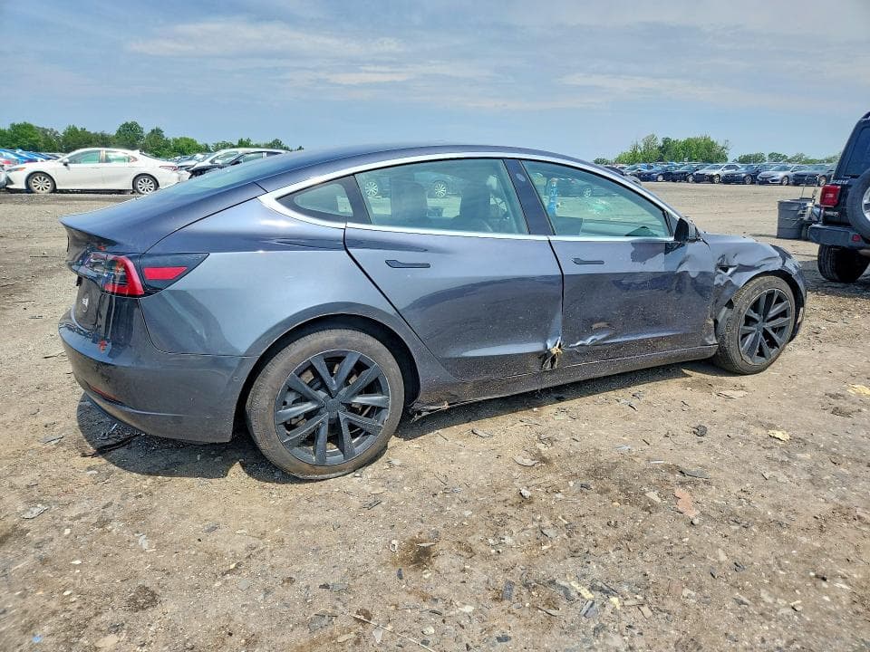 2020 TESLA MODEL 3 3