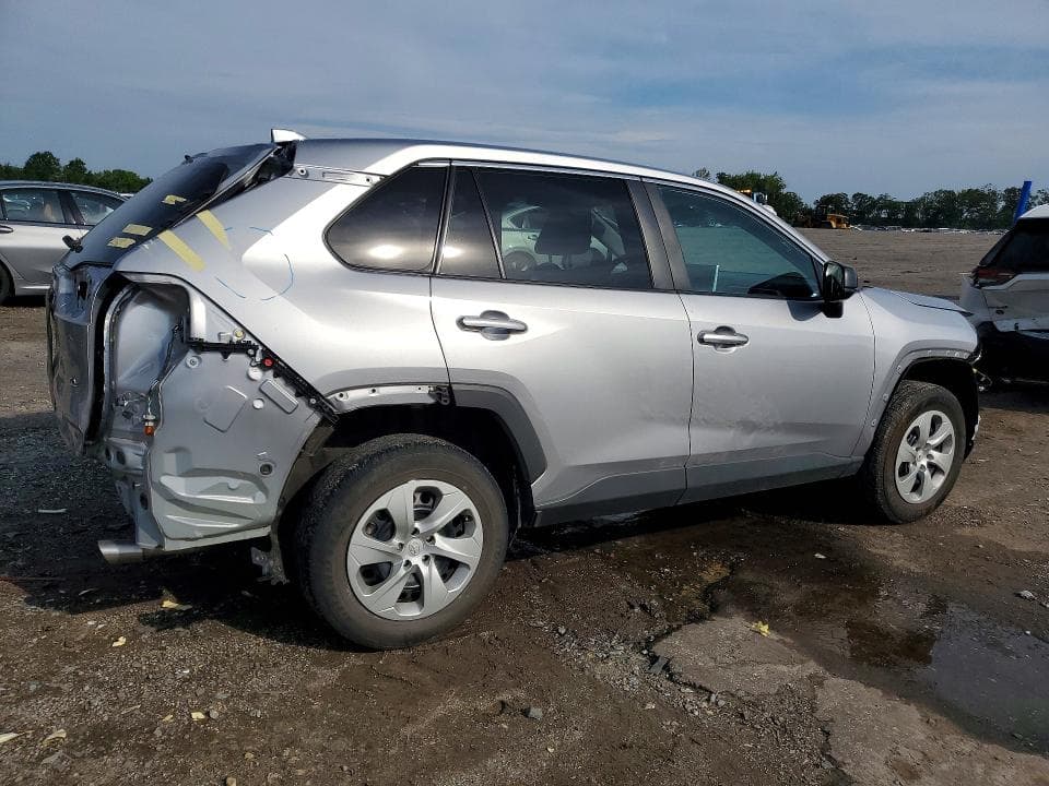 2023 TOYOTA RAV4 LE 3