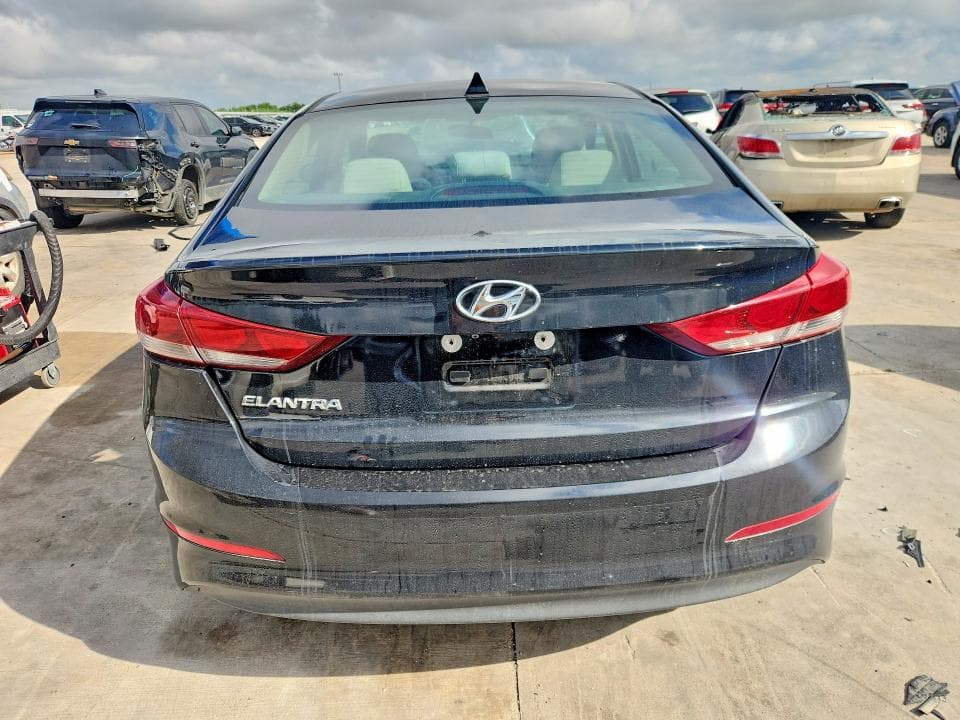 2017 HYUNDAI ELANTRA SE 6