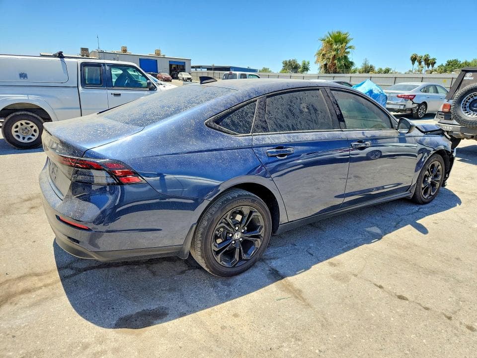 2025 HONDA ACCORD SE 3