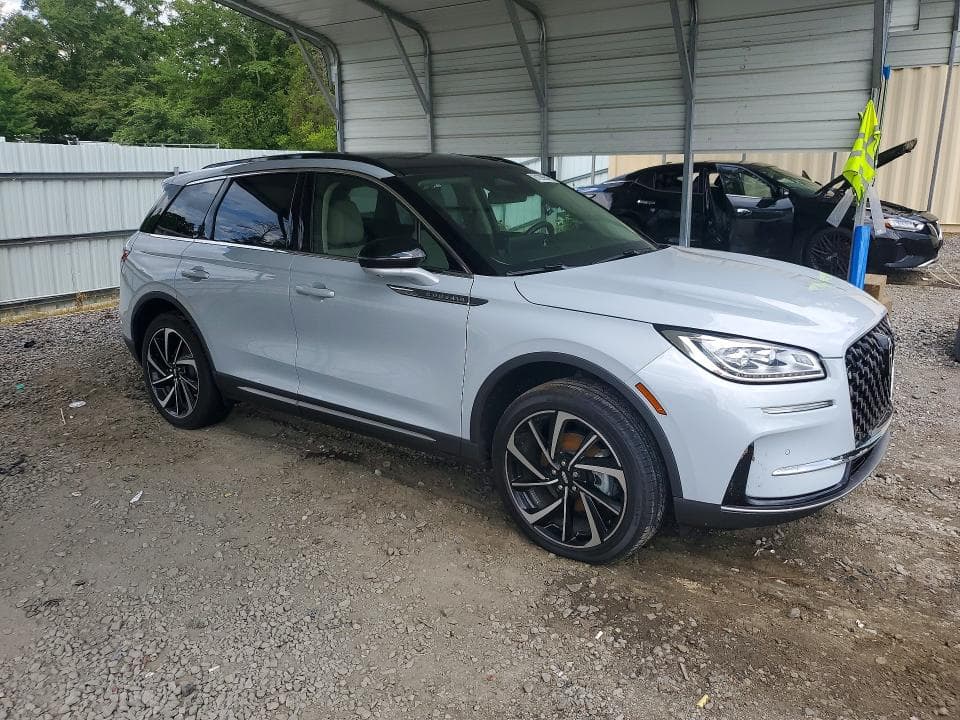 2025 LINCOLN CORSAIR RESERVE 4