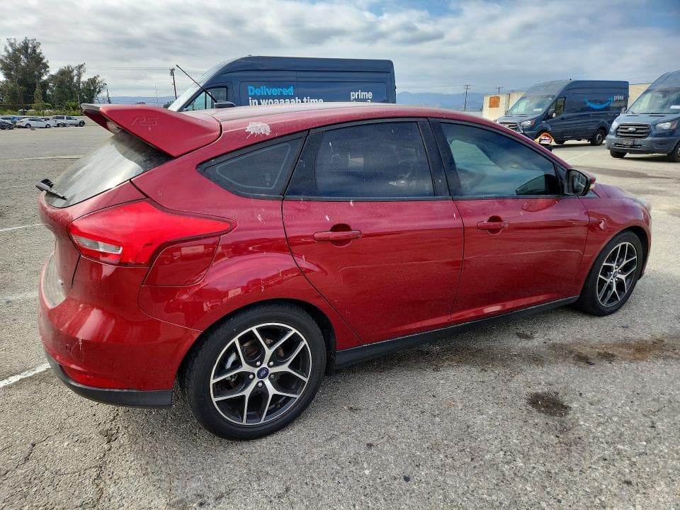 2017 FORD FOCUS SEL 3