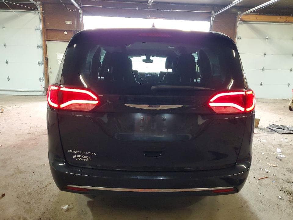 2017 CHRYSLER PACIFICA TOURING L 6