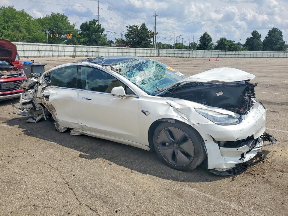 2019 TESLA MODEL 3 4