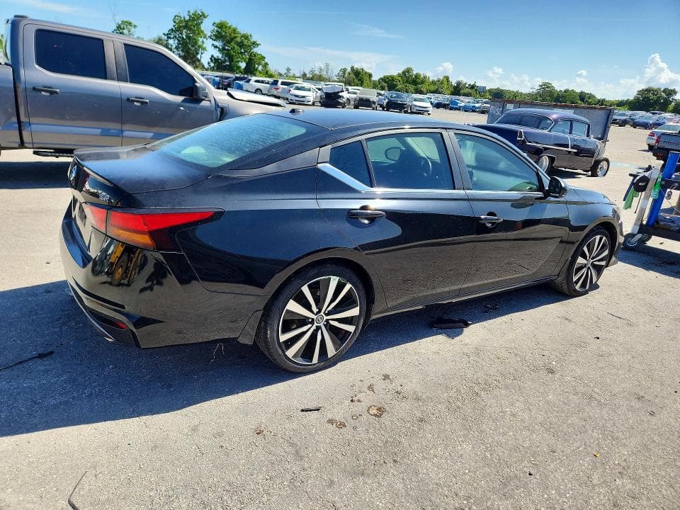 2019 NISSAN ALTIMA SR 3