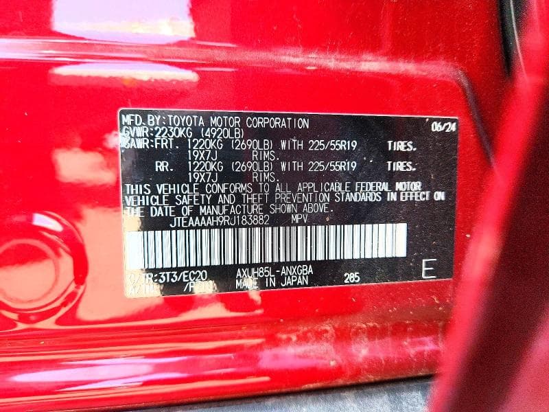 2024 TOYOTA VENZA XLE 13
