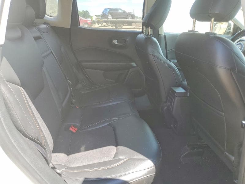 2018 JEEP COMPASS LATITUDE 11