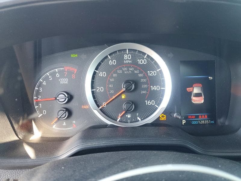 2022 TOYOTA COROLLA SE 9
